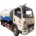 SINOTRUK HOWO 4x2 RHD 5m³ Stainless Aluminium Alloy Tanker Water Truck: Irrigation, Spraying & Road Washing Vehicle1