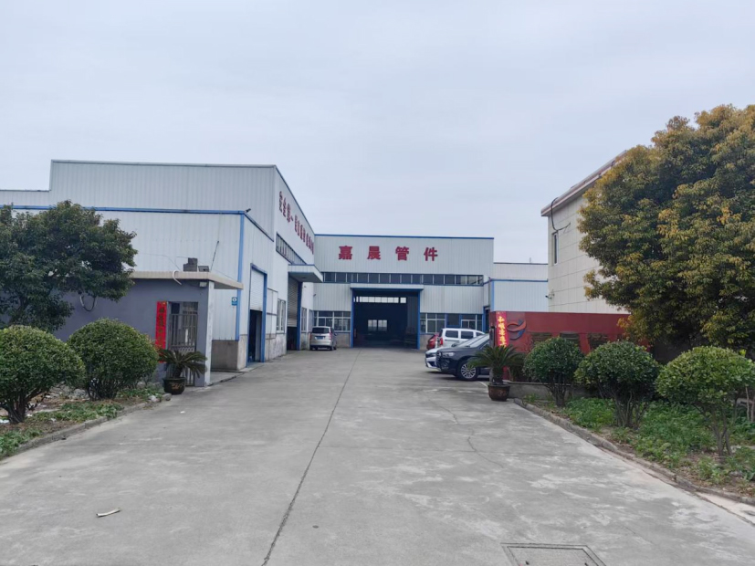 Pictures of the company's factory workshop