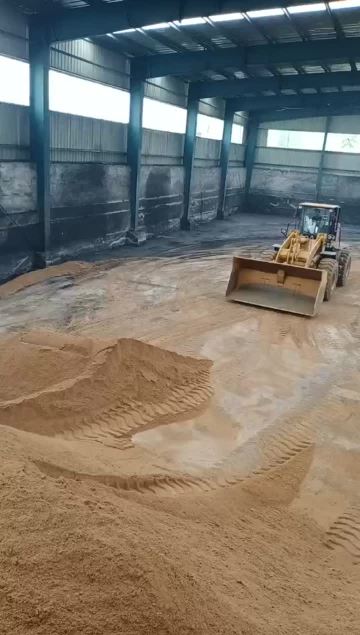 SEM wheel loader