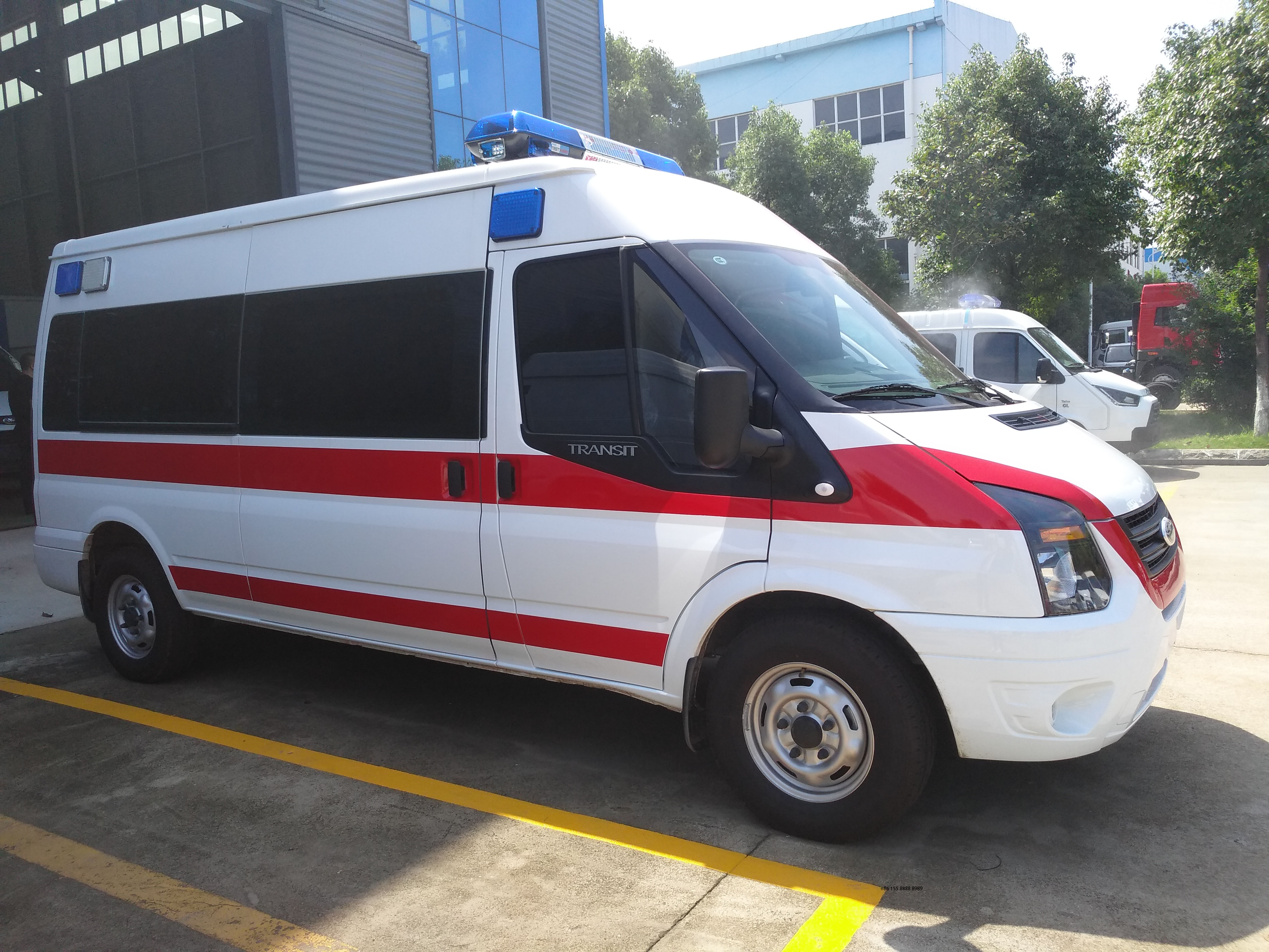 ambulance +86 155 8888 8989