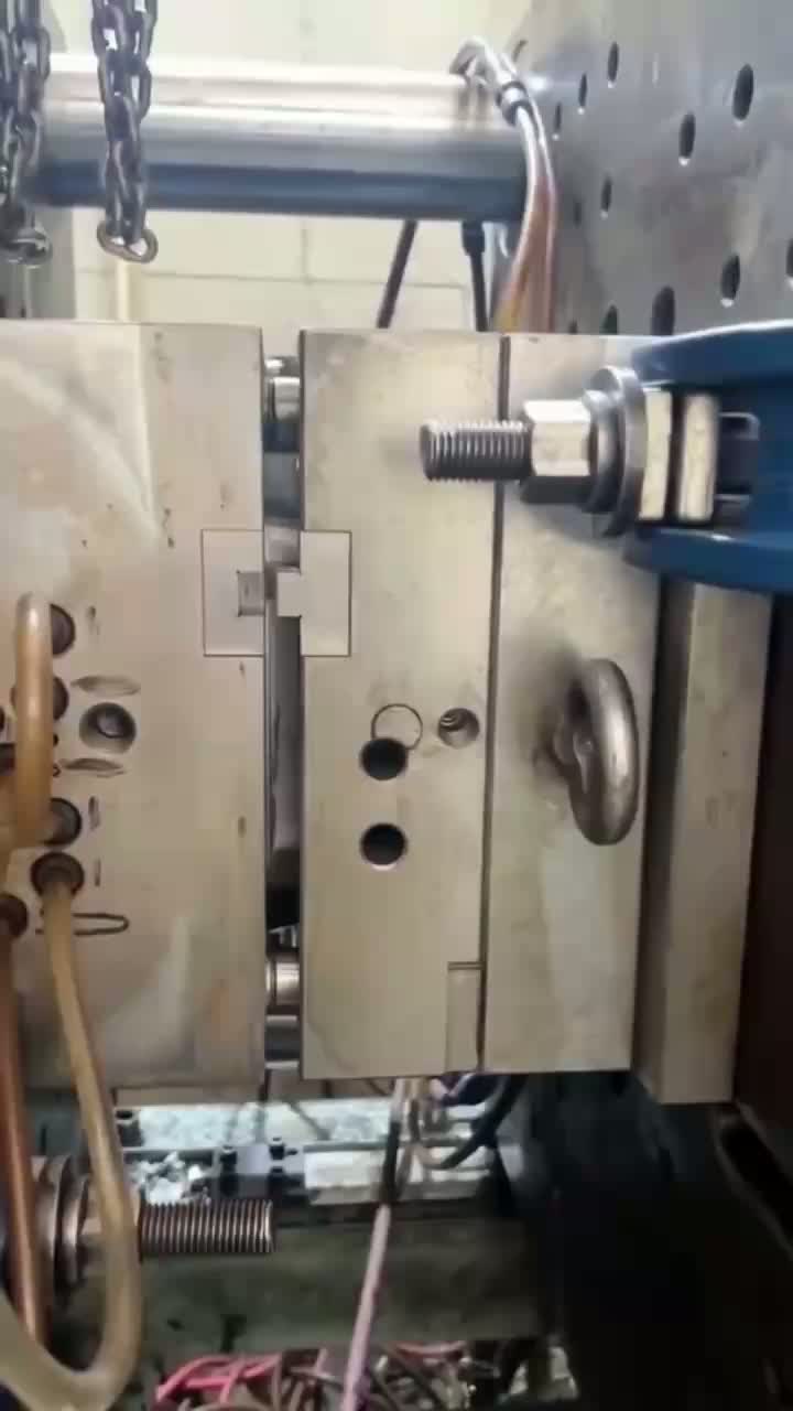 Introdução aos moldes de injeção3