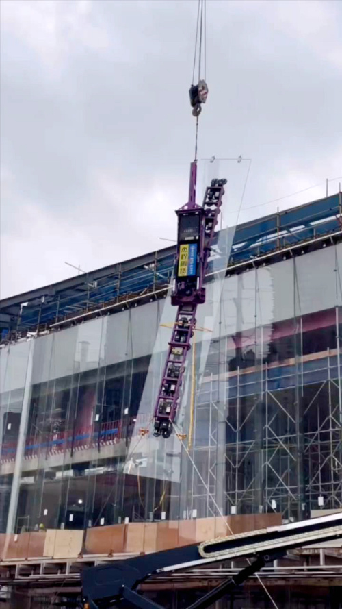 Vooropstaand in vacuümafhandeling: Cowest Machinery levert superieure kwaliteit en precisie voor zwaar glasinstallatie