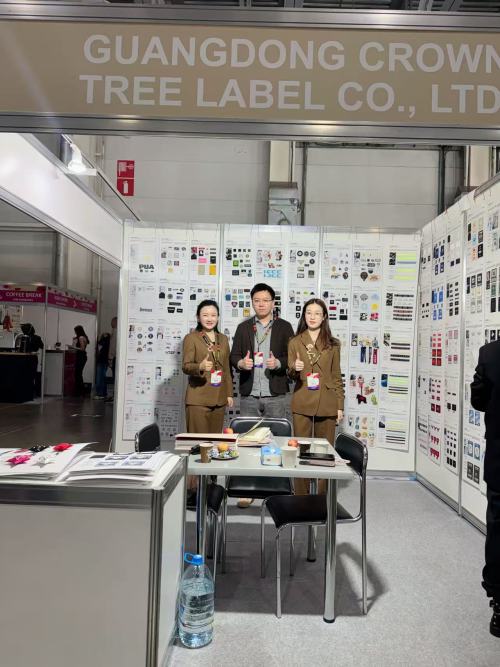 Pameran kain dan trim Moskow