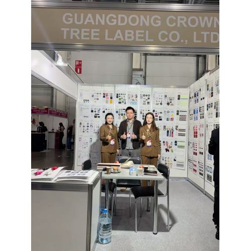 Pameran kain dan trim Moskow