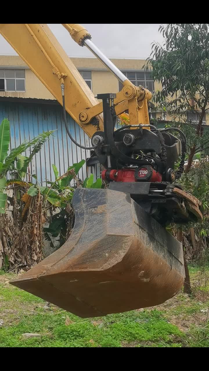 Show de tiltrotator Catsu T09