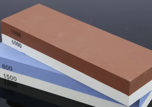 Handheld and Mechanical Compatibility! New Ceramic Fibre Oilstone Becomes an Essential Product for Precision Machining