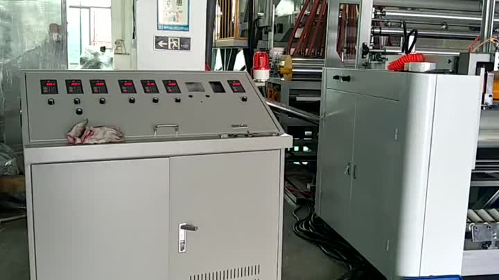 1500mm CL-65/90/65C  3 stretch film rolls change machine.mp4