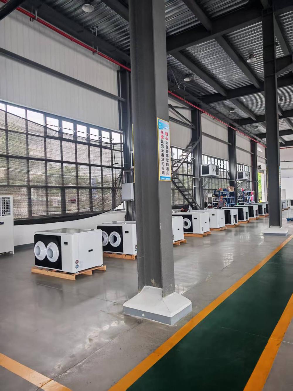 factory photos 4