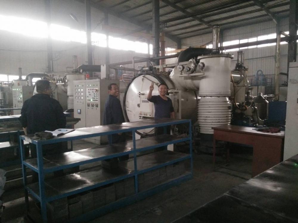 Sintered neodymium iron boron smelting furnace