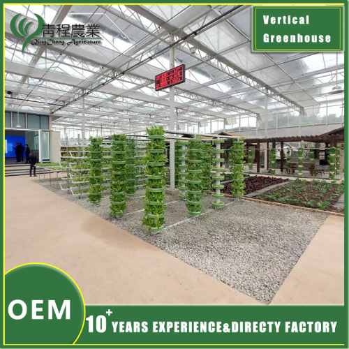 Se deben considerar las condiciones climáticas locales al construir un invernadero