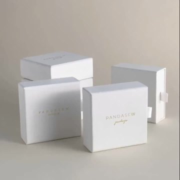 JEWELRY BOX