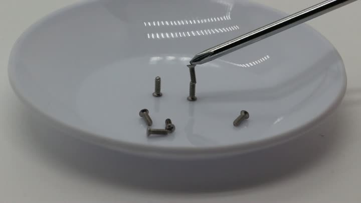 GB819 M1.6*5 small head diameter SUS304 screw