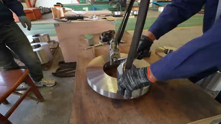 Lưỡi công nghiệp tròn