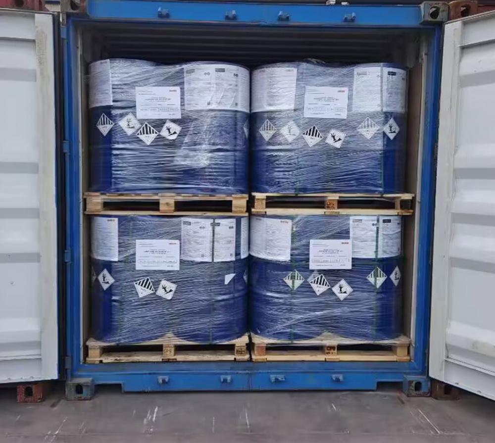 Heat transfer oil container