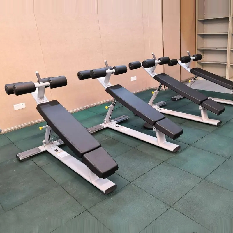 Adjustable Bench Crunch