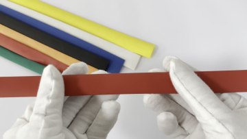 Green custom good quality flexible electrical insulation PE heat shrinkable tubing1