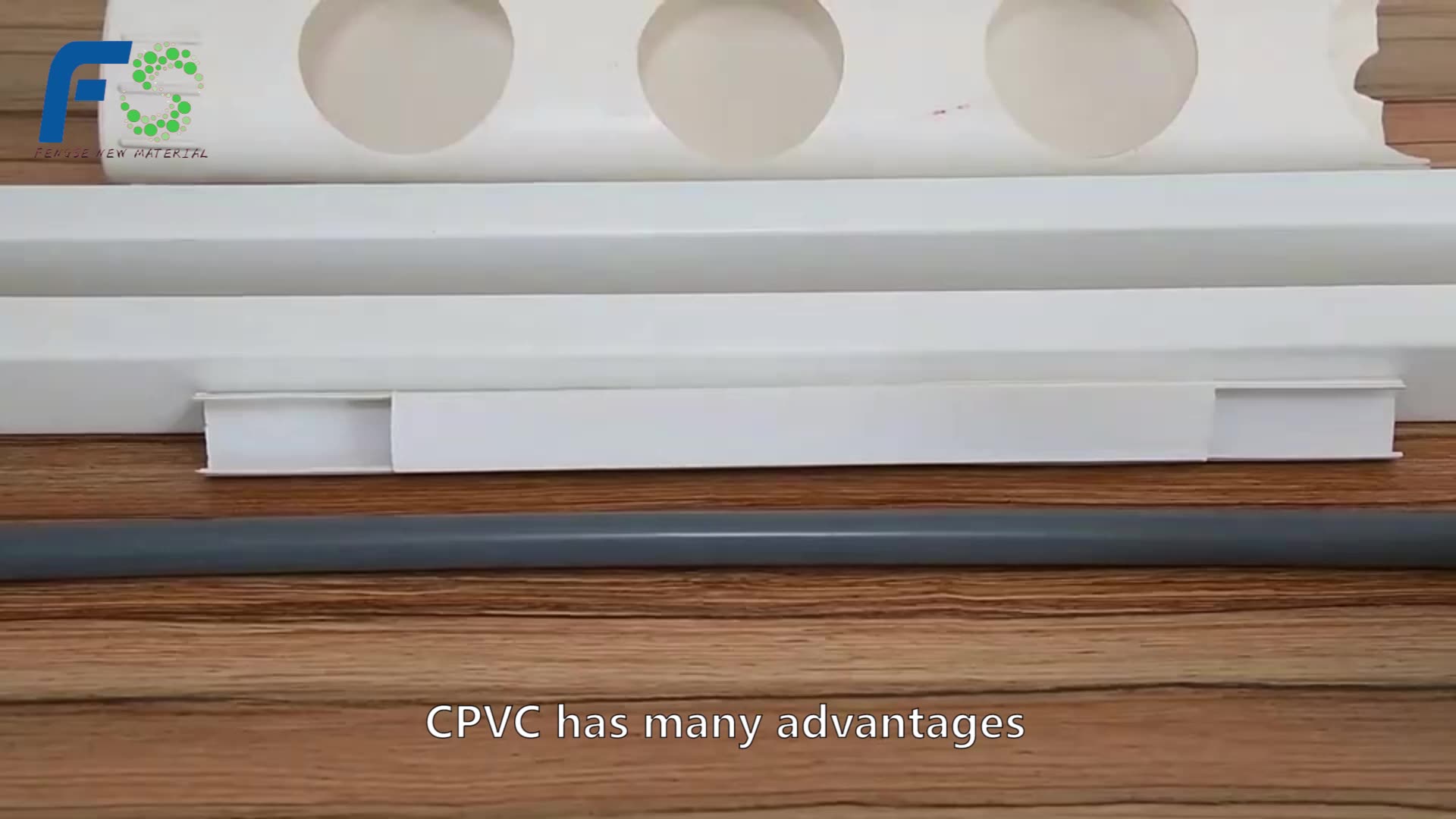 Bán buôn hạt lỏng lẻo không độc hại hoặc polyvinyl clorua clo clo CPVC C5001