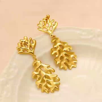 Exquisite accessories