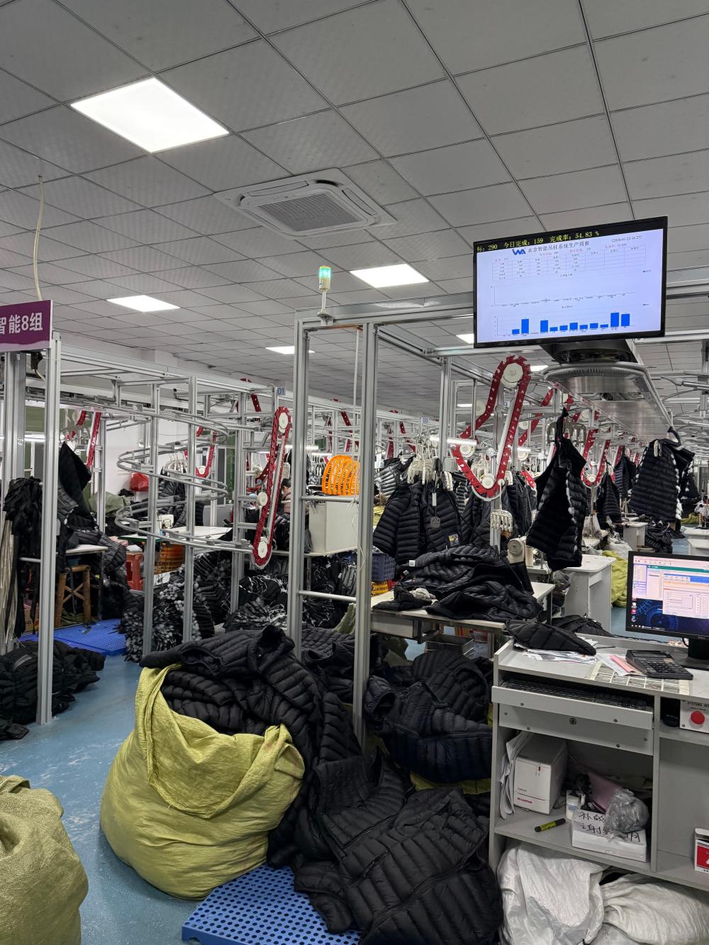 Factory Interior Working Scene (10)