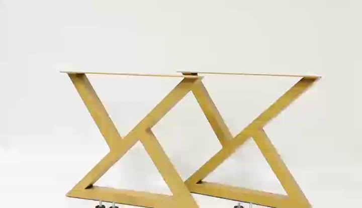 רגלי שולחן מעץ