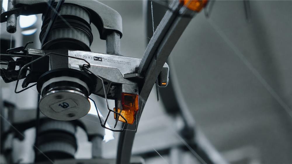 03-mechanical-detail-retouched