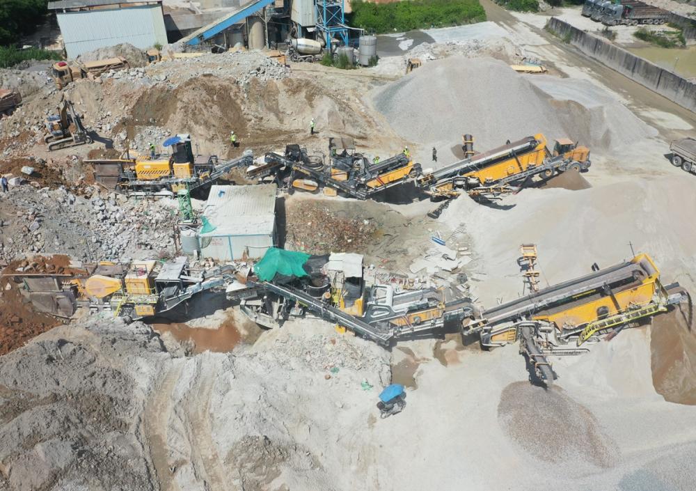 Poly Changda Mixing Plant (Granite)