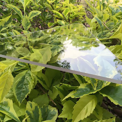 透明的PC太阳能电池板可以持续多少年？