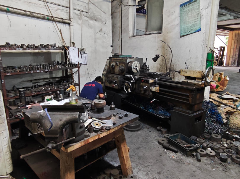 Lathe