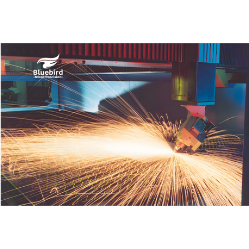 Máquinas de corte por láser de precisión: una herramienta fundamental para la reducción de costos y la mejora de la eficiencia en el procesamiento de metales para pequeñas empresas