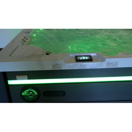 5901 5 person hot tub for Backyard