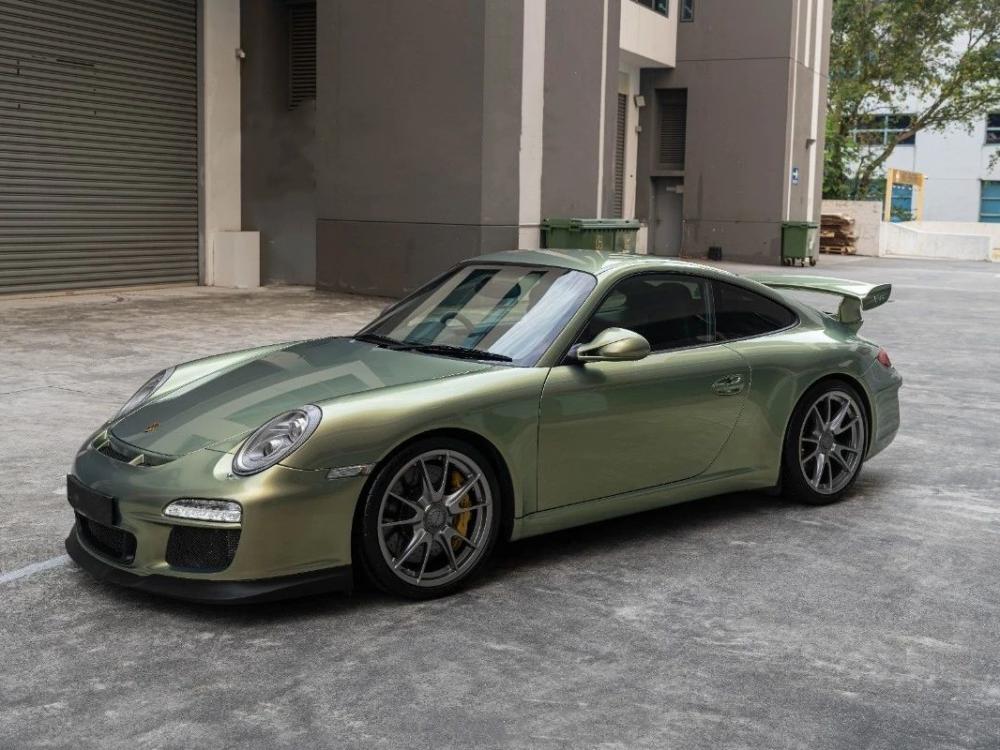 City Bamboo Green Car Wrap