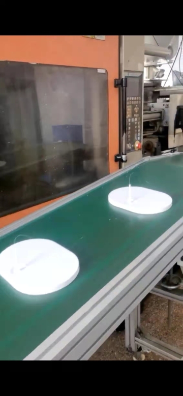 Micro Plastic Injection Molding Machine Product