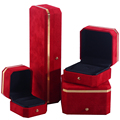 Hanhong Factory Großhandel Custom Red Velvet Schmuck Verpackung Box Hochzeit Halskette Geschenkbox Ohrring Ring Schmuck Box1