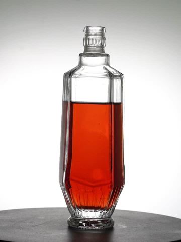High quality liquor glass bottle supplier in China