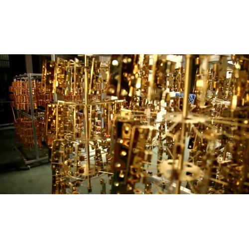 Máquina de recubrimiento de hardware pvd con bisagra chapada en titanio