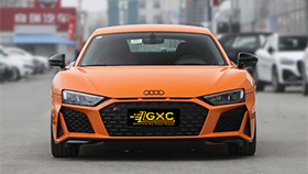 Audi R8 автомобиль