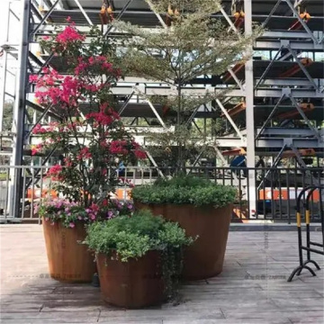 How to use weather-resistant steel flower POTS in the garden?