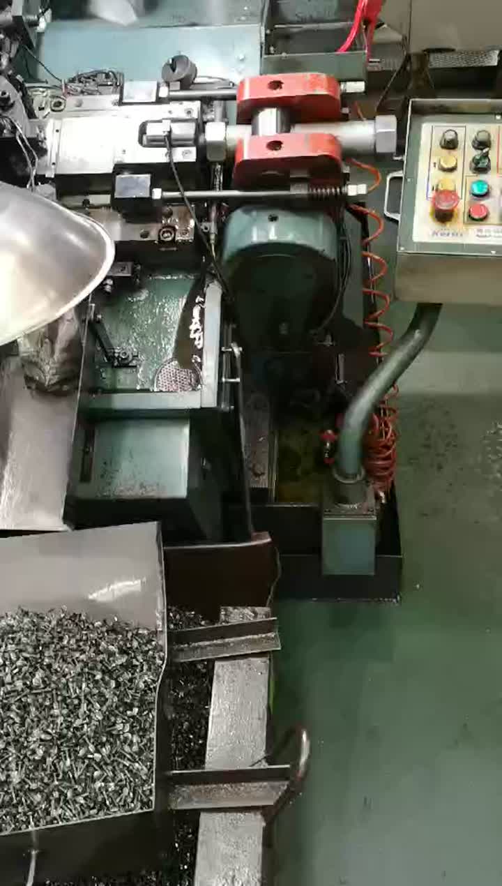Small screw production