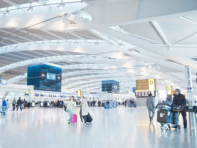 تجارة الأمتعة العالمية تنمو بفضل انتعاش السياحة، لكن ضغوط الأسعار تلوح في الأفق بالنسبة للمصدرين