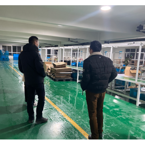 one of our customers visited our factory before planning the order 