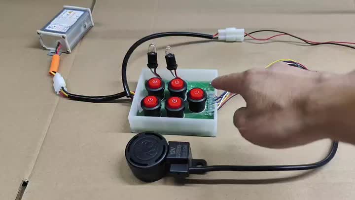 Electric car chord horn