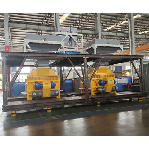 The 2HZS120-type two-unit mixing plant has successfully completed its assembly.