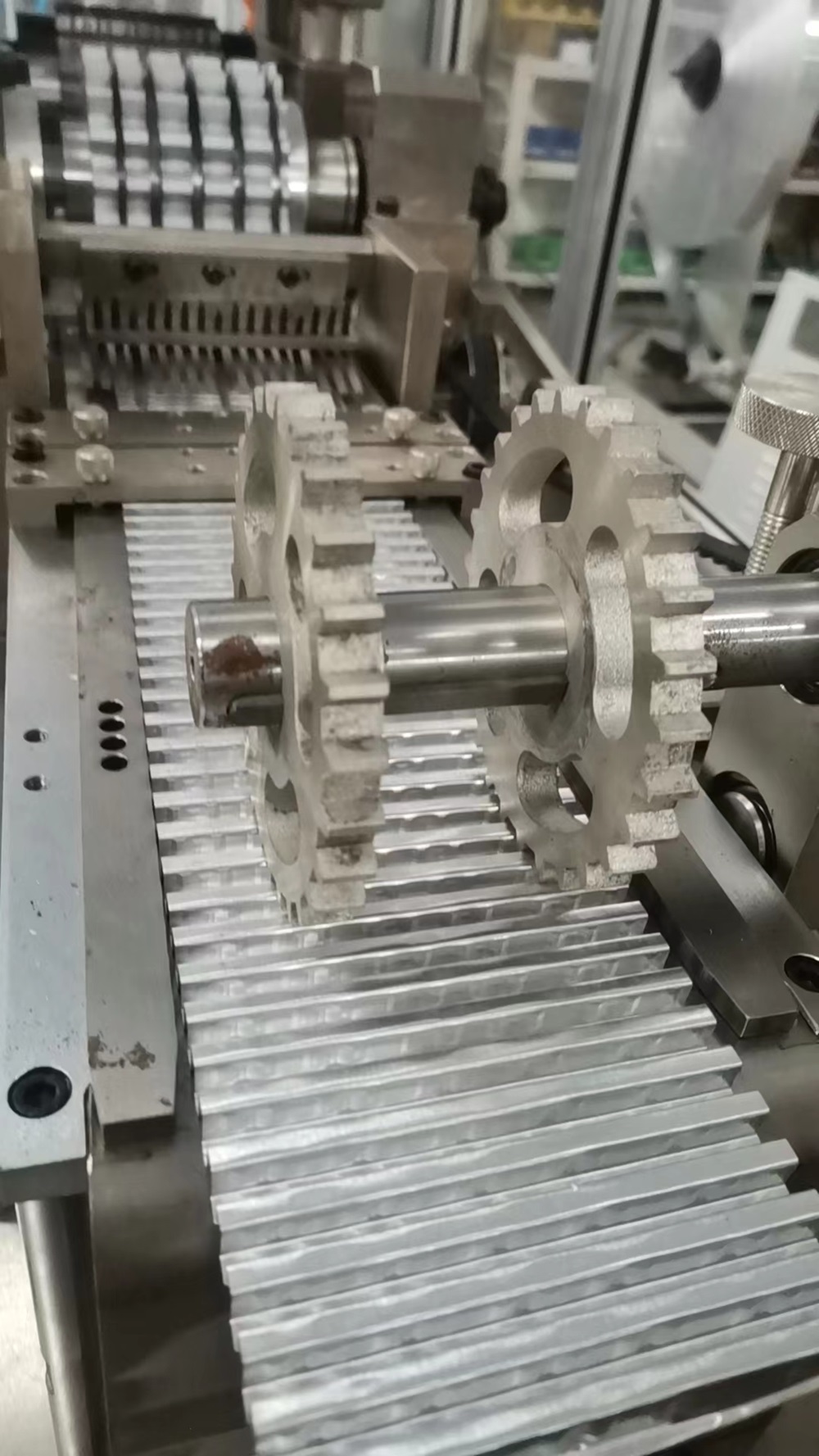 Fin Rolling Machine