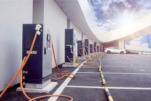 Perdana Dunia dari 32 Ampere EV Charger
