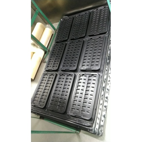 5000pcs black electronic plastic blister tray in production !