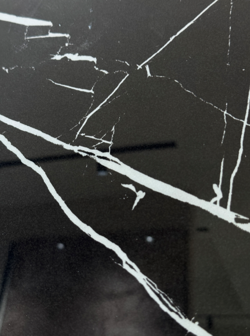 الفارس الأسود الحجر الملبد