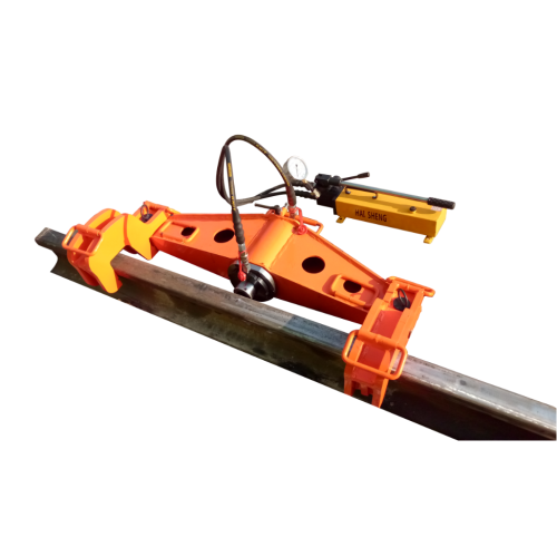 Hydraulic rail straightener