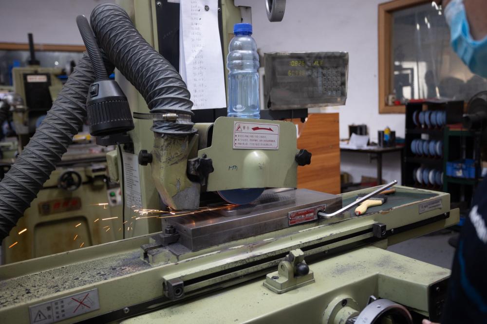 Needle injection molding workshop2