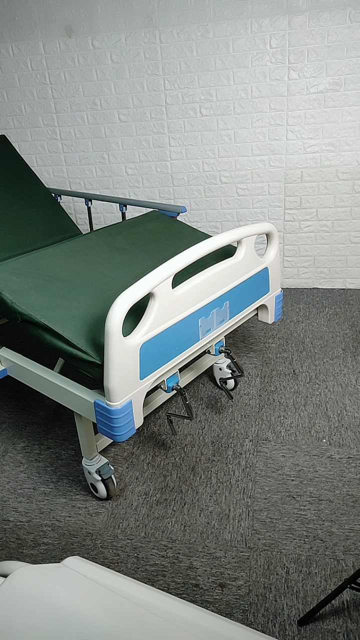 Can be fixed take care of patient hospital bed for medical care1