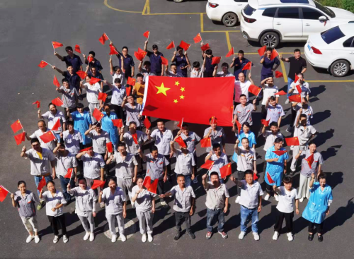 Thúc đẩy kinh doanh servo cùng nhau